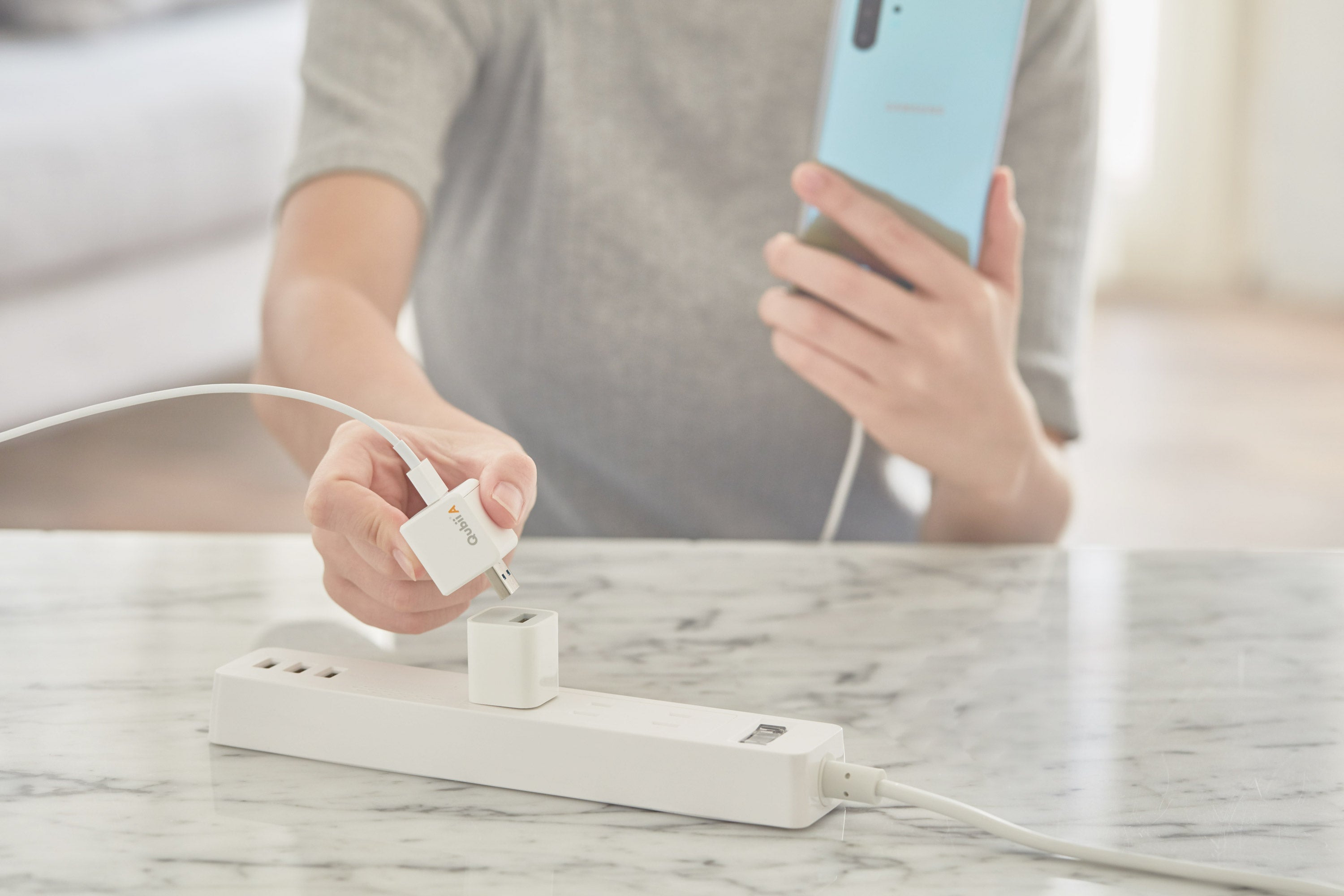 Qubii Duo充電しながら自動バックアップ Amazon.co.jp: Qubii Duo USB Type C (512GB microSDセット