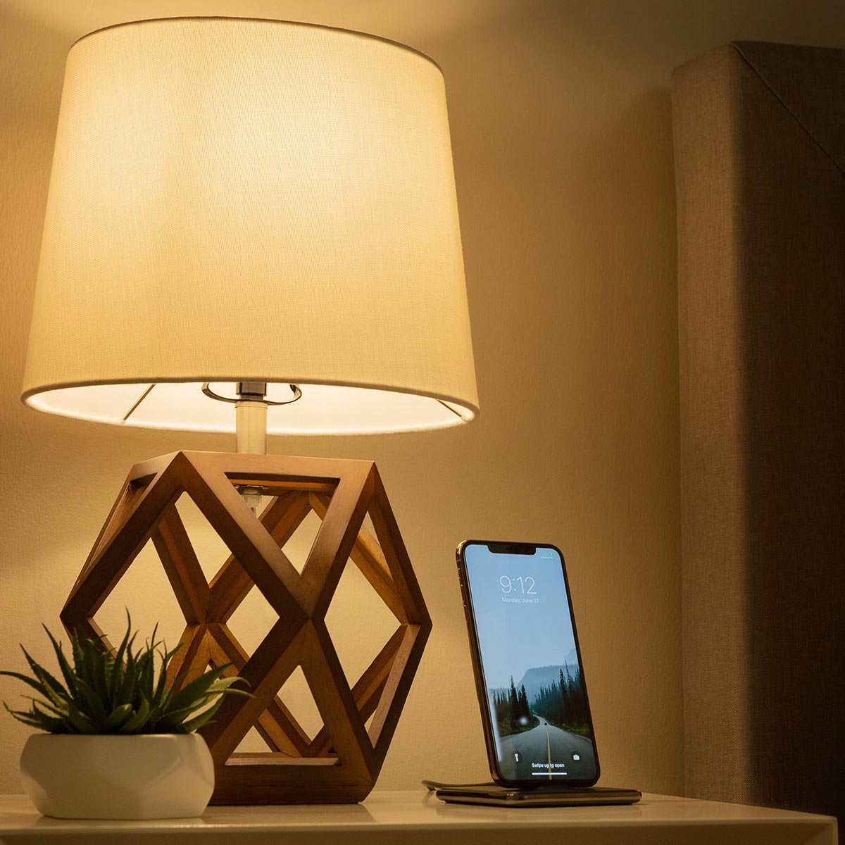 Twelve South HiRise Wireless