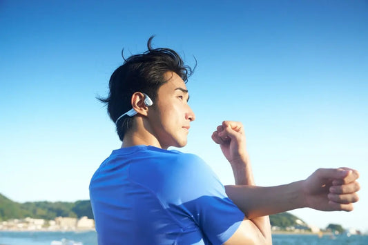 Shokz OpenRun Pro 2 ブルー | Shokzのまったく新しいフラグシップ・イヤホンに新色登場