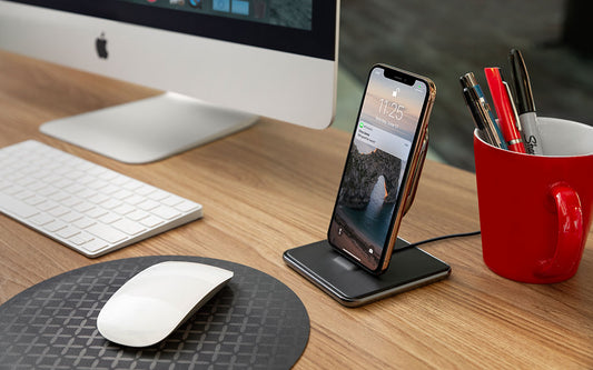 米国Twelve South社からワイヤレス対応機種の充電スタンド「HiRise Wireless」登場！