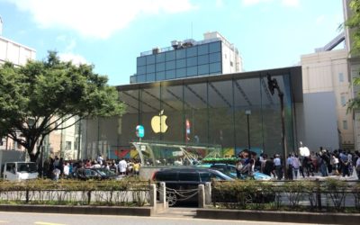Apple Store 表参道が本日グランドオープン！