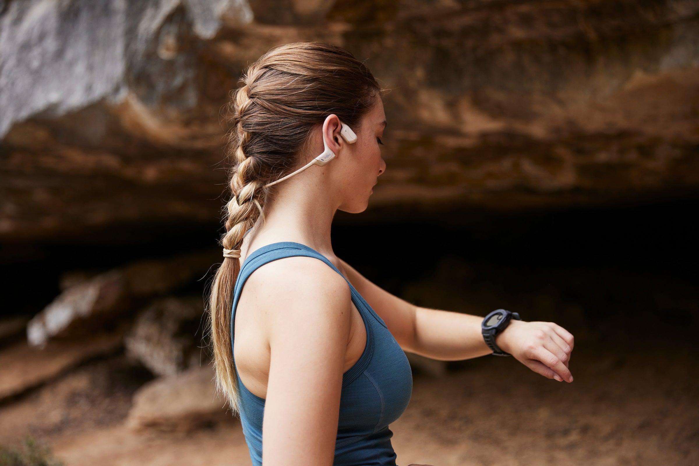 Bluetoothshokz open run pro ベージュ - イヤホン